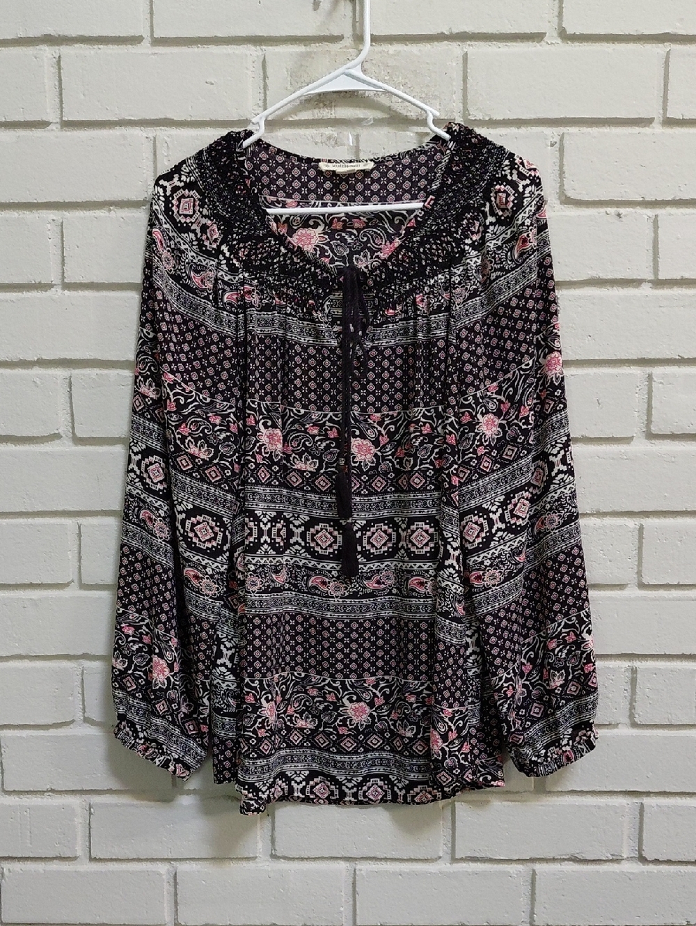 Ruff Hewn Black and Pink Tassel Ties Bohemian Peasant Blouse. Size XL